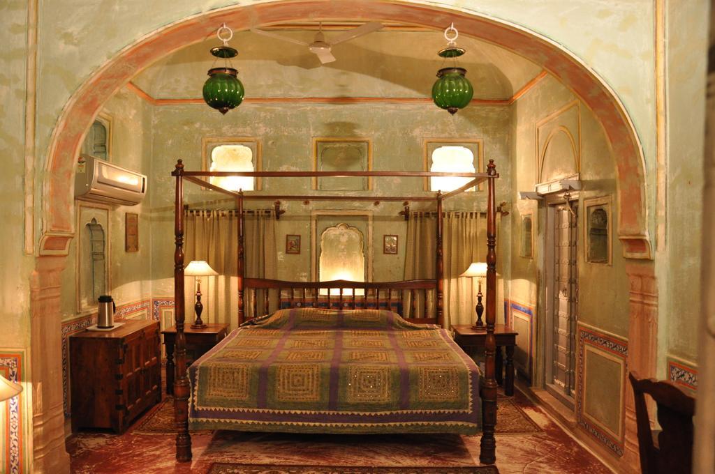 Hotel Chobdar Haveli Мандава Экстерьер фото