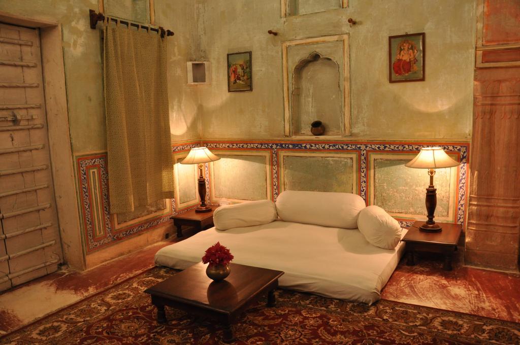 Hotel Chobdar Haveli Мандава Экстерьер фото